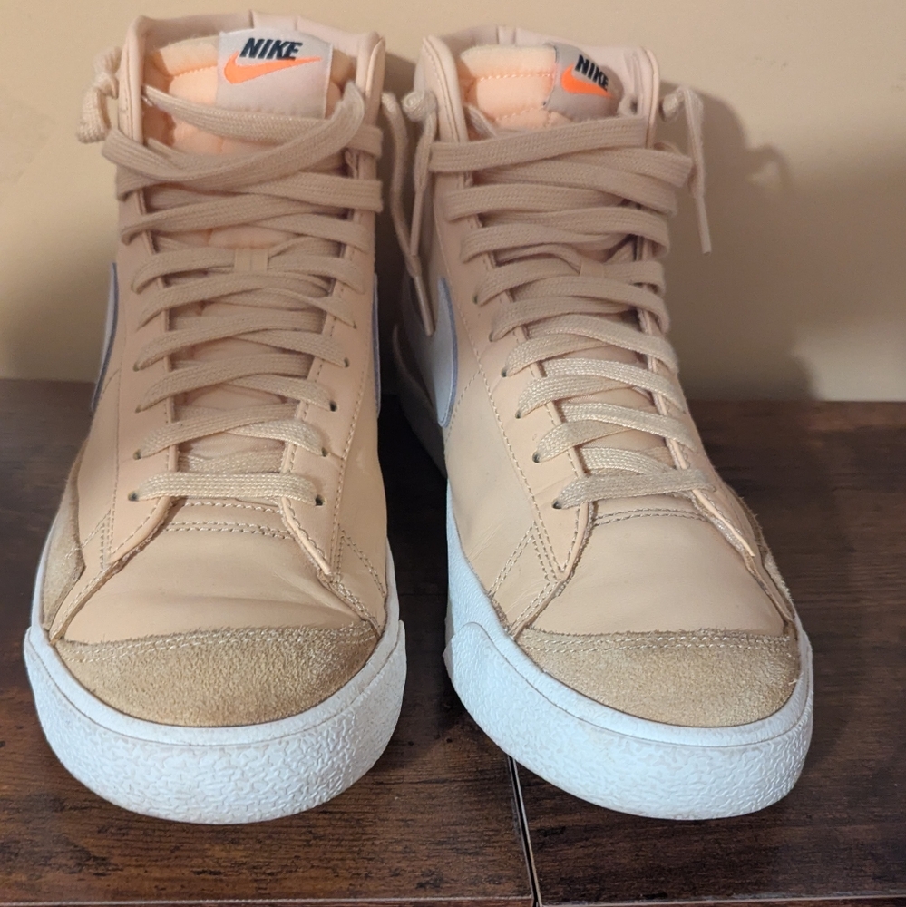 Nike Blazer Mid 77